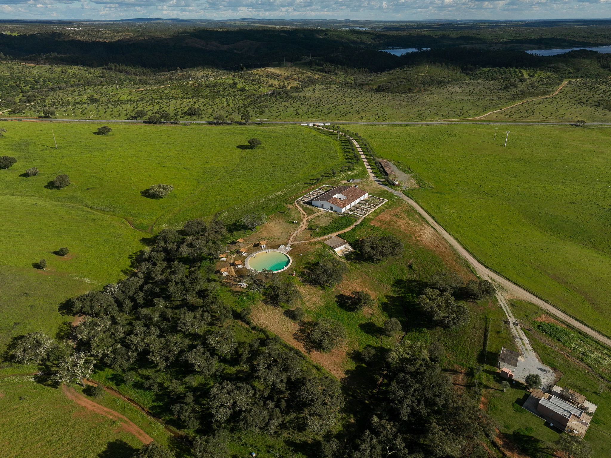 Exterior da Herdade da Alápega de Cima